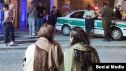 بی‌اعتنایی مخالفان حجاب اجباری به افزایش فشارهای جمهوری اسلامی علیه حق آزادی پوشش زنان