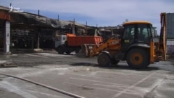 «Деякі працівники загинули, бо виводили людей»: триває розбір завалів «Епіцентру» у Харкові (відео)