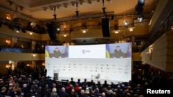 Минулого року Володимир Зеленський звертався до учасників конференції по відеозв'язку, лютий 2023 року