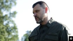 За словами міністра, це 9 нацгвардійців та 12 прикордонників, більшість із них потрапили в полон на Донецькому напрямку