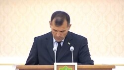 Diňle: "Gidiberiň" diýlen Annaberdiýew häkim wezipesini 'yzyna aldy'