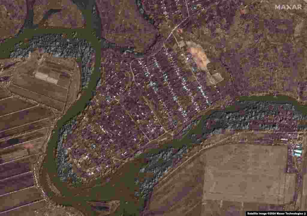 Before-and-after views of flooded homes and buildings along the Ural River Regional authorities estimate the damage at around $223 million.