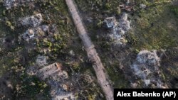 Зазначається, що наступ відбувався одразу на двох напрямах, противник застосував БМП-2 і танки Т-72.