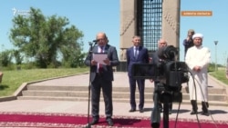 Жаңалық ауылындағы жиында кешегі һәм бүгінгі қудалау сөз болды