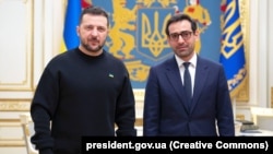 Ուկրաինայի նախագահ Վլադիմիր Զելենսկին ու Ֆրանսիայի արտաքին գործերի նախարար Ստեֆան Սեժուրնեն, արխիիվ