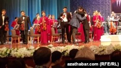 Концерт для сопрано и большого оркестра «Небесные и морские шёпоты» французского композитора Пьера Тиллуа. Ашхабад, 10 и 11 ноября 2023 г.