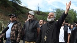 Բագրատ սրբազան. «Կենսագրություն ունենք մենք, ի՞նչ պաշտոն, ի՞նչ բան»