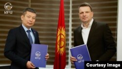 Нурдин Букуев менен Штефан Таркович.