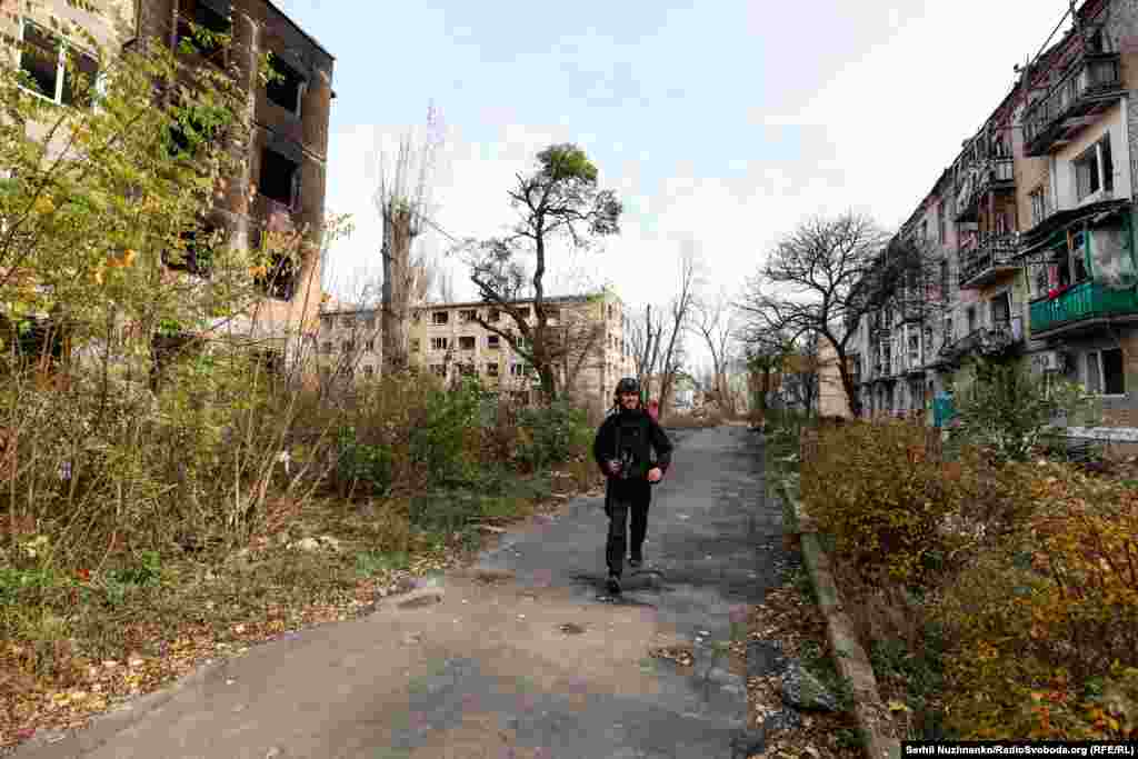 Журналіст &laquo;Радіо Свобода&raquo; Мар&#39;ян Кушнір на вулицях Авдіївки