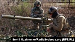 Українські військові в Авдіївці на Донеччині, 16 листопада 2023 року