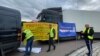 Польські перевізники розпочали акцію протесту на кордоні з Україною, 6 листопада 2023 року