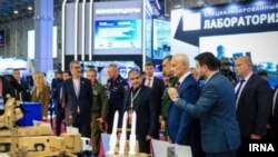 Ալի Շադմանին մոսկովյան ցուցահանդեսում, արխիվ