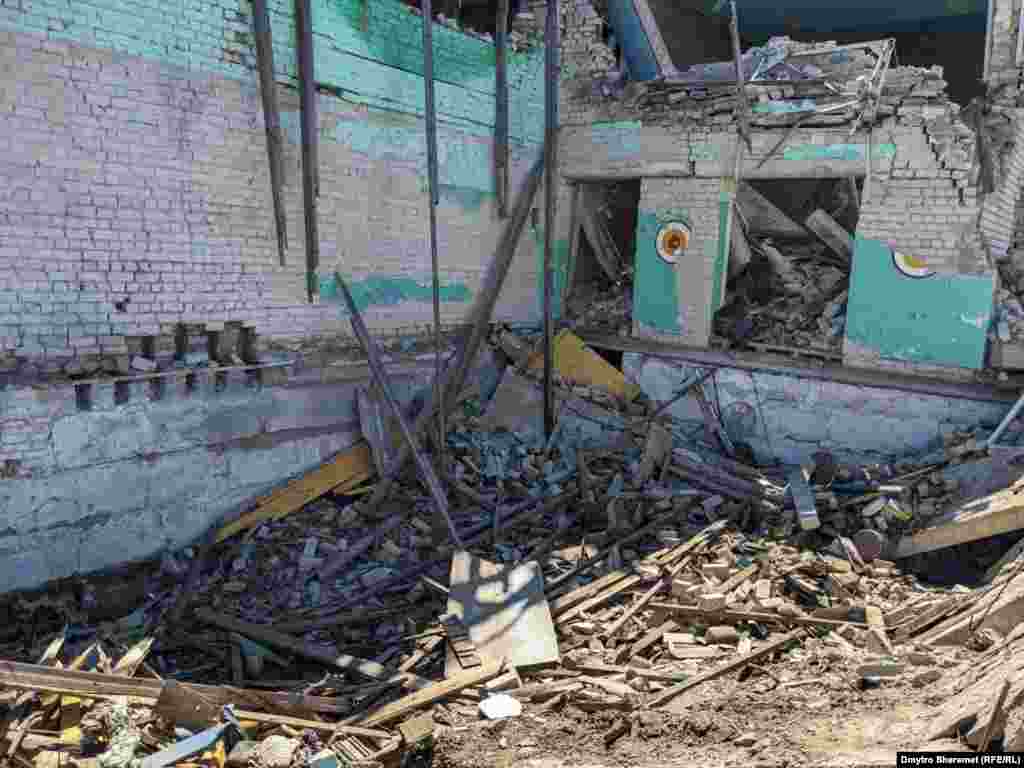 Шкільний спортзал, за словами місцевих жителів, російські військові використовували як свою базу під час окупації