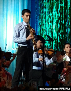 Батыр Ширханов