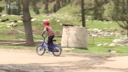 Турист үзүлбөгөн Жыргалаң