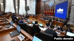 Жогорку Кеңеш. Архивдик сүрөт.