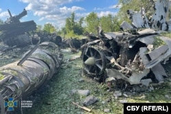 Наслідки ракетного удару РФ по аеродрому «Канатове» на Кіровоградщині