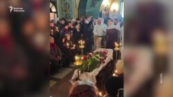Москвада миңдеген киши Навальныйды акыркы сапарга узатты 