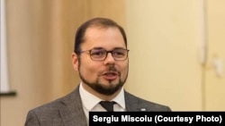 Sergiu Mișcoiu, profesor la Universitatea Babeș Bolyai.