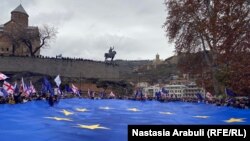 Европага кошулууну жактагандардын акциясы. Грузия, Тбилиси. 2023-жылдын 9-декабры.