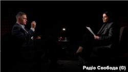 Вадим Пристайко, надзвичайний і повноважний посол України у Сполученому Королівстві Великої Британії і Північної Ірландії (2020-2023 рр.) в студії Радіо Свобода у Києві 8 грудня 2023 року