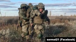 Наразі медики батальйону «Сармат» виконують бойові завдання на напрямку Часового Яру