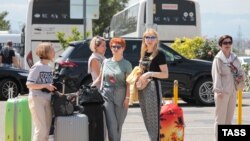 Туристы в Грозном, иллюстративное фото