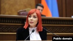 «Հայաստան» խմբակցության պատգամավոր Ագնեսա Խամոյանը