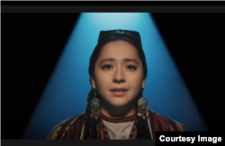 Тәжікстан мен Ресейде өнер көрсететін әнші Манижа "Арман" фильмінде.