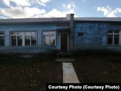 Росія. Карелія, школа в селищі Панозеро