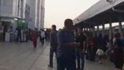 Diňle: Otly we awtobus biletleriniň ýetmezçiligi ýitileşdi, taksileriň ýol kireý nyrhlary ýokarlandy