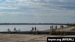 Літні будні Сак у перерві між «прильотами» (фотогалерея)