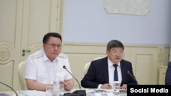 Акылбек Жапаров жана Курманкул Зулушев