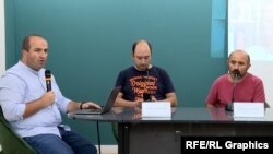 Փորձագետներ Տիգրան Գրիգորյանը (կենտրոնում) և Թաթուլ Հակոբյանը (աջից)