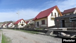 Աղավնո, արխիվ