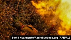 Лунає команда «Вогонь». ЗСУ безперервно – і вдень, і вночі, і у спеку, і в дощ та холод – виконують свої завдання із стримування агресора, відбиття атак та із контрнаступу.