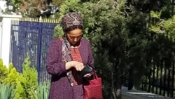 Internet arkaly iş gözleýän adamlar köpelýär