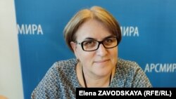 Натали Смыр