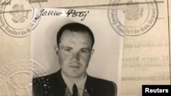 Ще в 2003 році суд у США звинуватив Якова Палія у причетності до злочинів проти євреїв