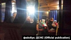 Близько 330 людей з села Біленьке вирішили відвезти в безпечне місце