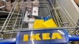 Tatarstan -- Last days of IKEA in Kazan, queues