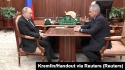 Ռուսաստանի նախագահ Վլադիմիր Պուտինն ընդունել է պաշտպանության նախարար Սերգեյ Շոյգուին, Մոսկվա, 21-ը ապրիլի, 2022թ․