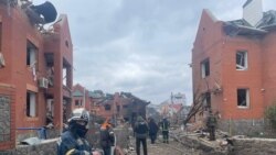 Горад Белая Цэрква пад Кіевам пасьля авіяўдару. 4 сакавіка