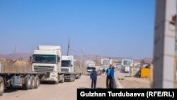 Кыргыз-казак чек арасындагы "Ак-Тилек" өткөрмө бекети.