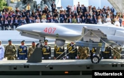 “Байрактар” учагы аскердик парадда. Киев. 24.8.2021. 