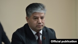 Равшанбек Сабиров.