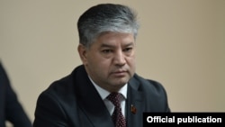 Равшанбек Сабиров.