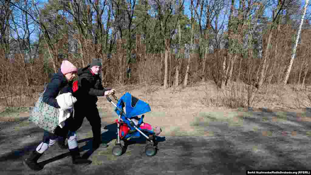 Евакуація людей із сіл Вишгородського району Київської області. 10 березня 2022 року