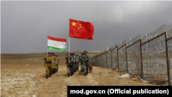 گشت مرزی مشترک نیروهای چینی و تاجیک