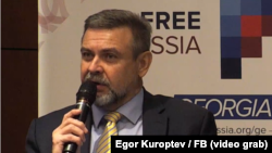 Петр Микиска